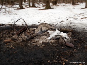 Hoxie Gorge lean-to fire ring